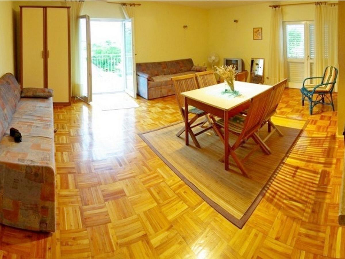 Apartments & Rooms Boris Sukošan Buitenkant foto